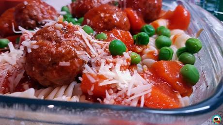 Macarrones con albóndigas Macarrones con albóndigas