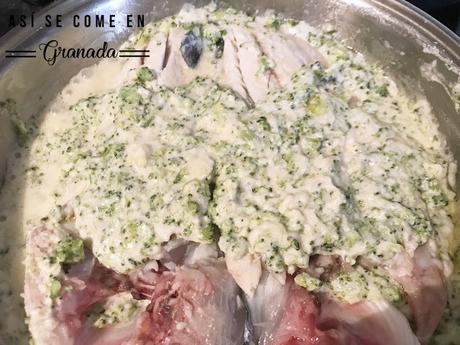 Dorada con salsa Alfredo y brócoli