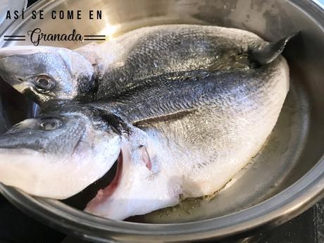 Dorada con salsa Alfredo y brócoli