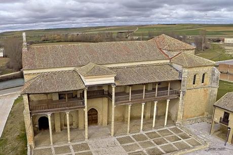 Iglesia-de-Santa-Maria-Becerril-1024x683 ▷ Que ver en Becerril de Campos