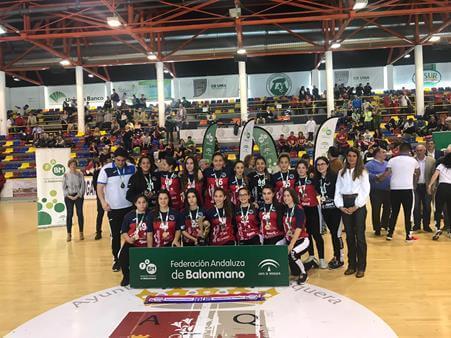 Las cadetes del BM Montequinto se proclaman campeonas de Andalucía