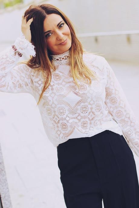 Blusa de encaje