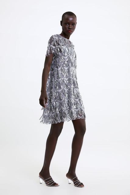 LA INVITADA PERFECTA (II), shopping.-