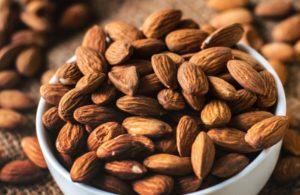 Top 10 Alimentos Fitness para ponerse en forma almendras
