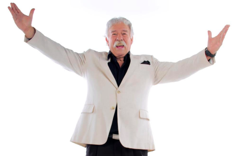 Ivan Arenas llega al Teatro San Gines con un “infartable” Show