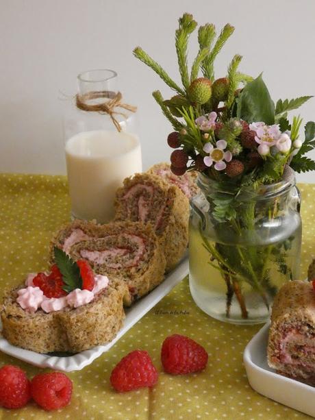 Brazo de Gitano de Té Matcha, Frambuesa y Queso Brazo de Gitano de Té Matcha, Frambuesa y Queso