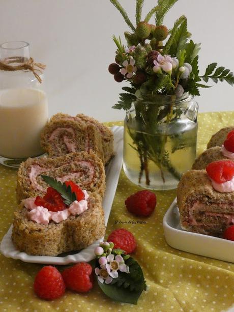 Brazo de Gitano de Té Matcha, Frambuesa y Queso Brazo de Gitano de Té Matcha, Frambuesa y Queso