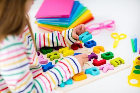 Cómo estimular a niños bilingües Cómo estimular a niños bilingües