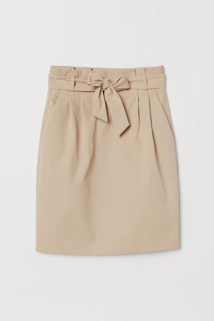 COMPRAS DE LA SEMANA; ABRIL (I).-