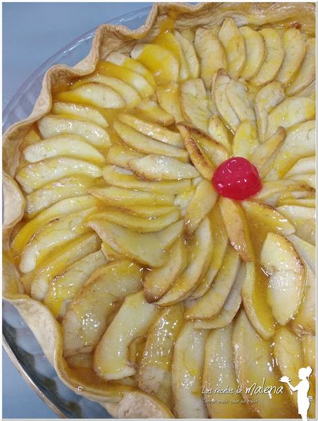 Tarta de manzana con crema pastelera