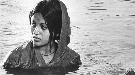 UN TRUENO LEJANO Ashani Sanket (Distant Thunder) de Satyajit Ray UN TRUENO LEJANO Ashani Sanket (Distant Thunder) de Satyajit Ray