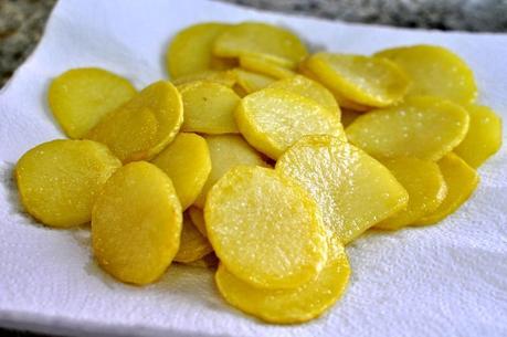 Bacalao con nata portugués (bacalhau com natas)