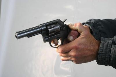 De qué se ríen los candidatos, de qué se ríen? (III) Los salvapatrias de VOX.