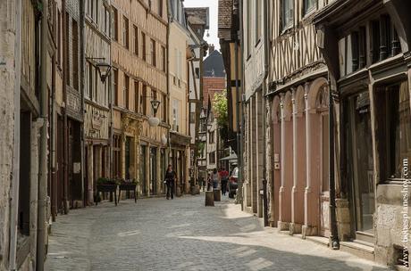 Ruan Rouen viaje Normandia calles turismo roadtrip imprescindibles 