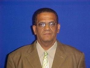 Fallece periodista Santos Méndez, tras batallar contra la diabetes.