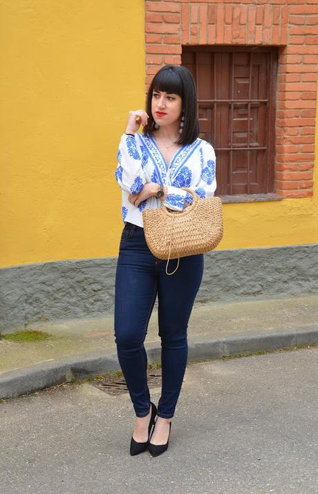 Top cruzado de estilo boho