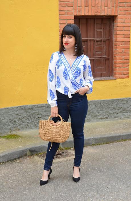 Top cruzado de estilo boho