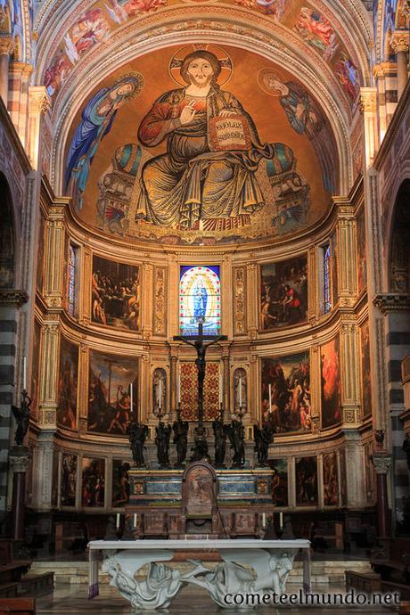 Que ver en Pisa y Lucca en un día (desde Florencia) altar-del-duomo-de-pisa Que ver en Pisa y Lucca en un día (desde Florencia)