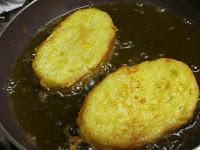 TORRIJAS DE BATICATE CON Y SIN MIEL (plátano y aguacate) TORRIJAS DE BATICATE CON Y SIN MIEL (plátano y aguacate)