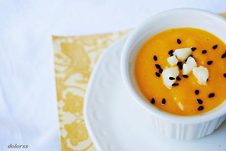 Crema de zanahoria con queso de cabra Crema de zanahoria con queso de cabra