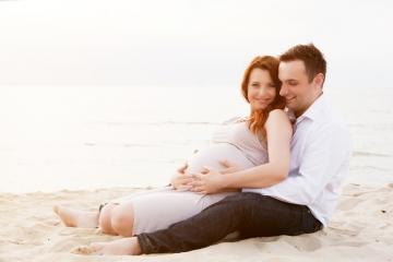 Vacaciones en la playa mientras esperas la llegada de tu bebé Vacaciones en la playa mientras esperas la llegada de tu bebé