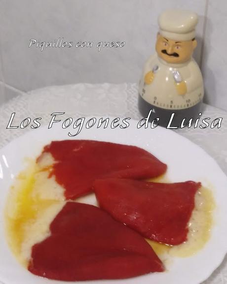 PIQUILLOS RELLENOS DE QUESO AL MICROONDAS PIQUILLOS RELLENOS DE QUESO AL MICROONDAS