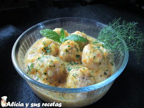 ALBÓNDIGAS DE PAVO EN SALSA DE NARANJA A LAS HIERBAS