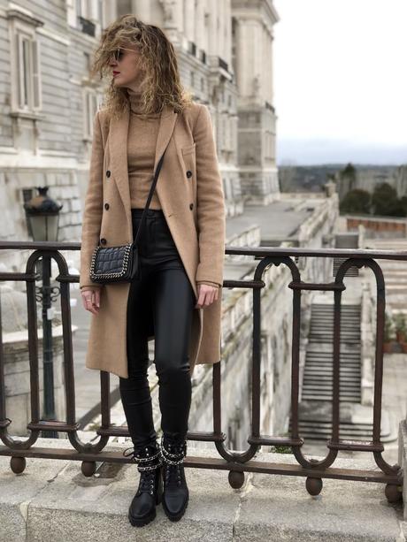 Vuelve el frío, vuelvo al camel. Vuelve el frío, vuelvo al camel.