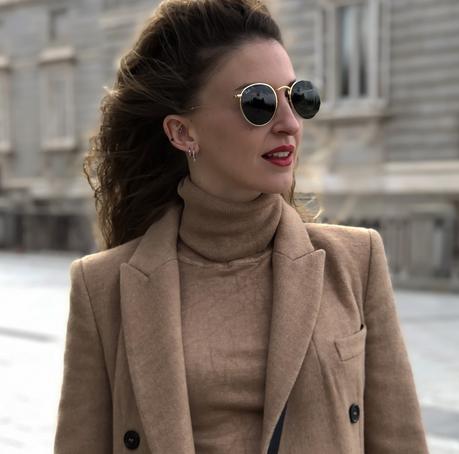 Vuelve el frío, vuelvo al camel. Vuelve el frío, vuelvo al camel.