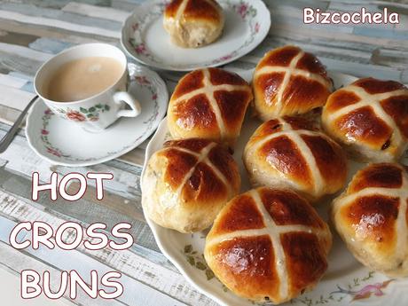 HOT CROSS BUNS: BOLLOS DE PASCUA INGLESES