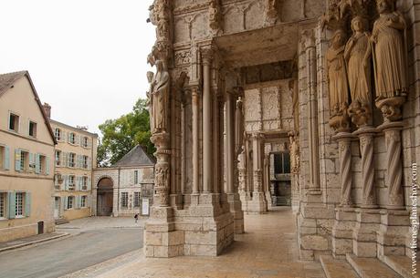 Chartres lugares bonitos cerca de Paris viaje Francia en coche
