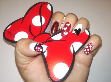 Diseño de uñas Disney: Mickey y Minnie