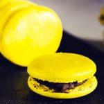 Macarons de Plátano con praliné de Avellanas. Receta infalible