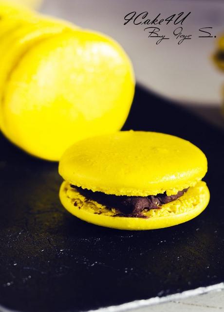 Macarons de Plátano con Praliné de Avellanas