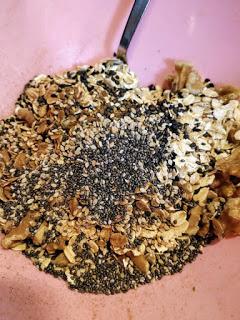 Granola casera con chocolate y chía Granola casera con chocolate y chía