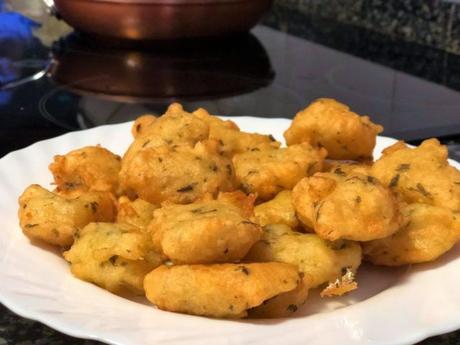 BUÑUELOS DE BACALAO BUÑUELOS DE BACALAO