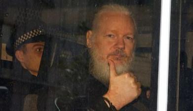 ¡Libertad para Julian Assange!