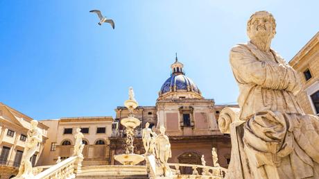 Destinos para viajar en primavera: las Galápagos y urbes de ensueño 1555032173_4_Destinos-para-viajar-en-primavera-las-Galapagos-y-urbes-de Destinos para viajar en primavera: las Galápagos y urbes de ensueño