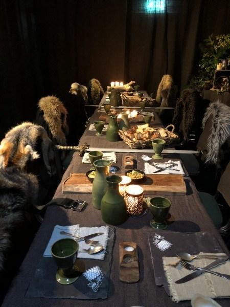 ▷ Viaja a través del juego Kingdom of Northern Ireland (seas fanático de la serie o no). Fotos-de-Irlanda-del-Norte-comida-temática-The-Cuan ▷ Viaja a través del juego Kingdom of Northern Ireland (seas fanático de la serie o no).