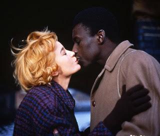 FUEGO EN LAS CALLES (Flame in the Streets) (Gran Bretaña, 1961) Social, Drama