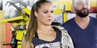 Video: Ronda Rousey  se encuentra  con familia de  Roddy Piper