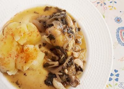 MUSLOS DE POLLO A LA CERVEZA Y MENTA