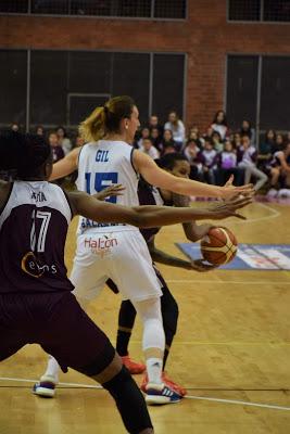 Galería de emociones del Bàsquet Femení Sant Adrià-Perfumerías Avenida