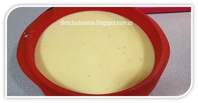 Tarta de gelatina de limón