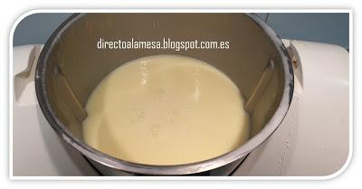 Tarta de gelatina de limón