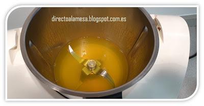 Tarta de gelatina de limón