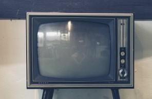 Fundamentos de los Orígenes y Desarrollo de la Televisión.