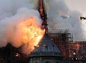 Señal directo Arde catedral Notre Dame, monumento visitado Europa