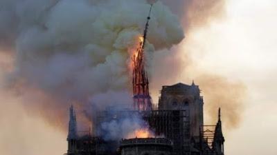 Arde París. Arde París.