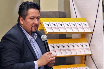 PRESENTAN EN MUSEO DE LA ACUARELA LIBRO “COMUNICAR CON PODER”,  DE OMAR CONTRERAS